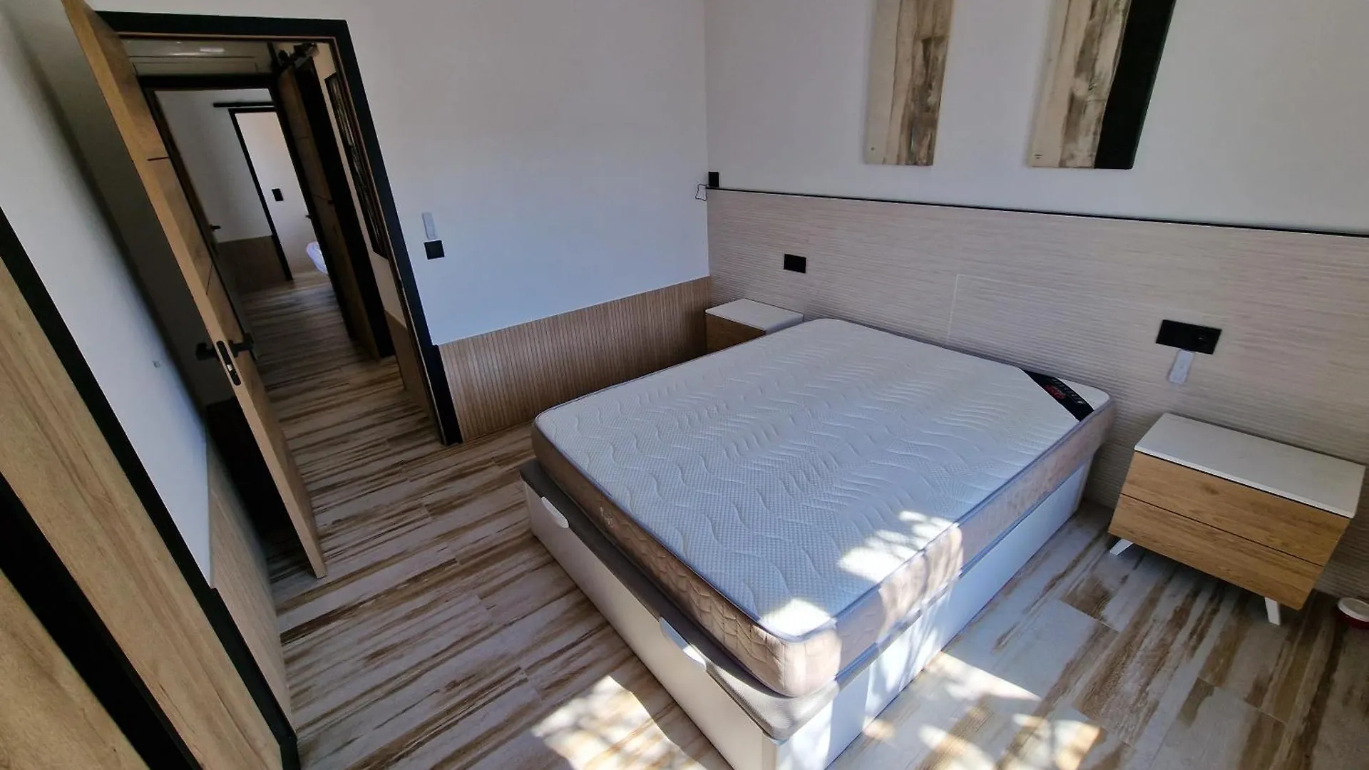 Villa Cala Llarga Beach Roses 0*,  Španělsko